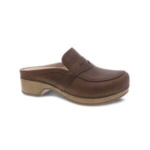 Dansko Women’s Bel Brown Oiled Pull Up Clog/Mule